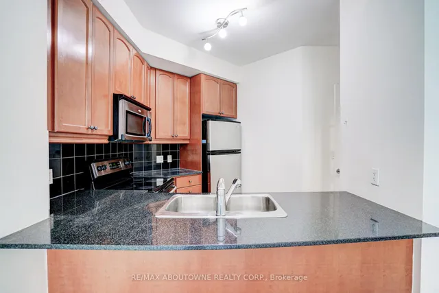 Additional image 10 of 90 Absolute Ave Unit 2705