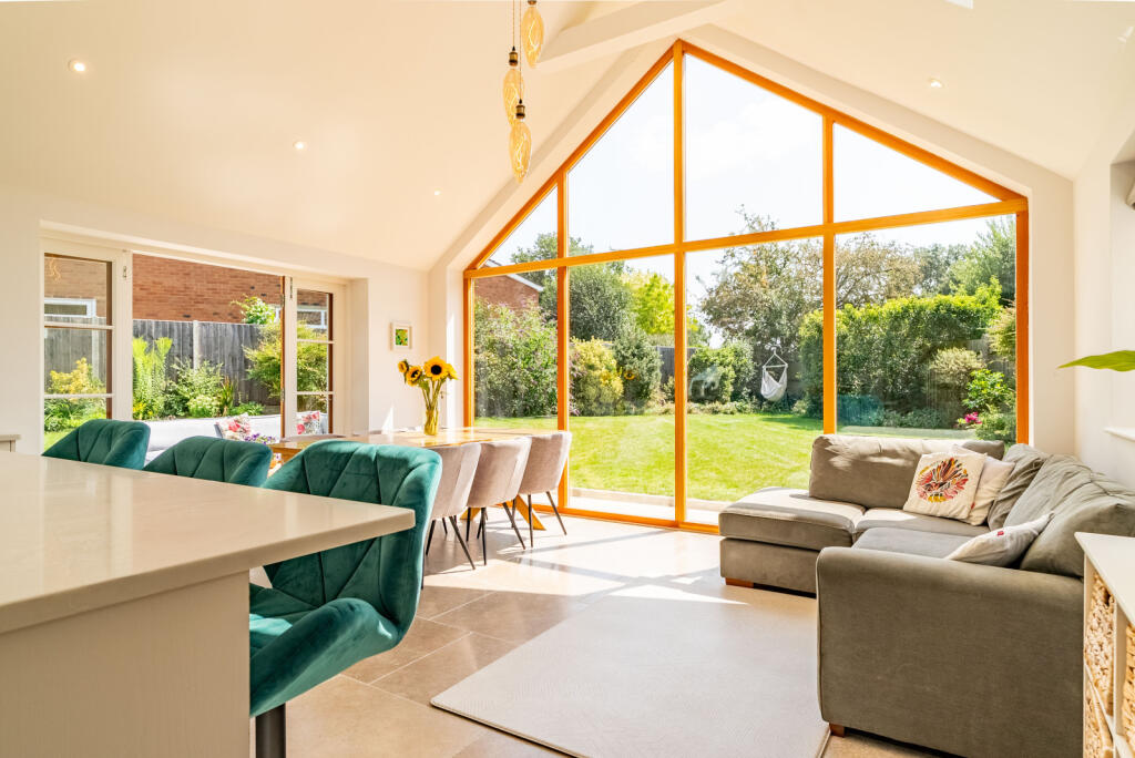 Additional image 4 of Church End, Sandridge, St. Albans, Hertfordshire, AL4
