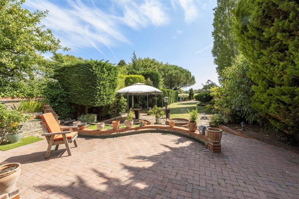 Additional image 3 of Watford Road, St. Albans