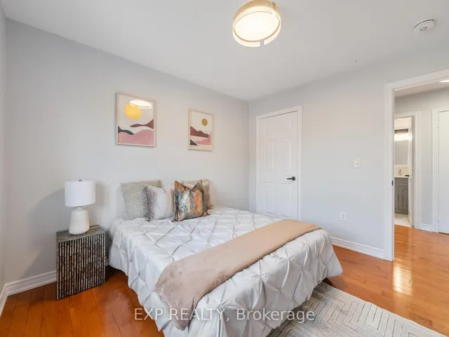 Additional image 16 of 7 Royal Springs Cres