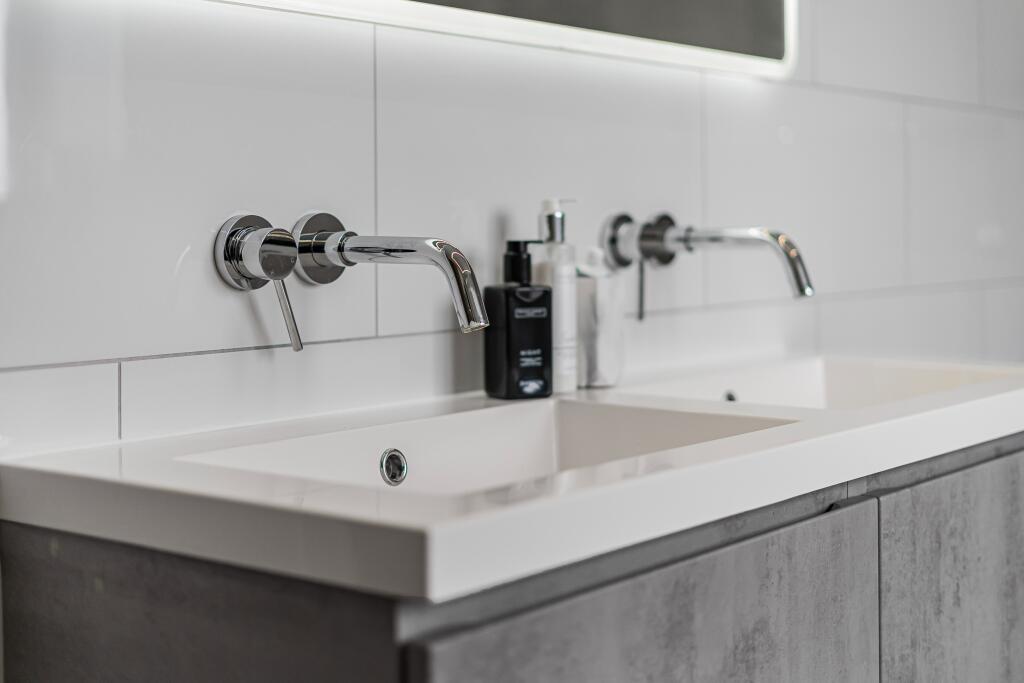 Additional image 23 of Highfield Lane, St Albans, AL4