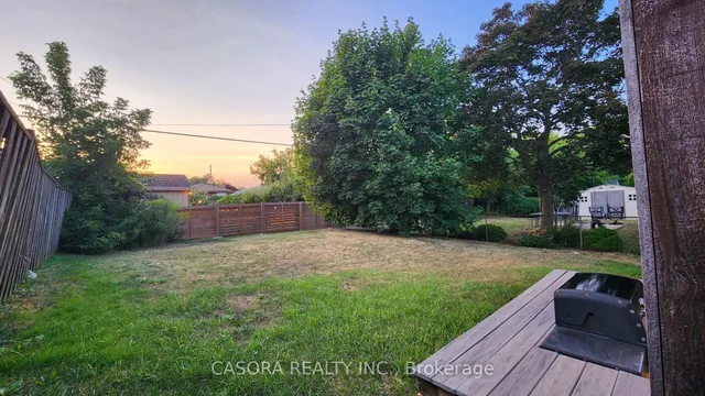 Additional image 31 of 324 East 43rd St