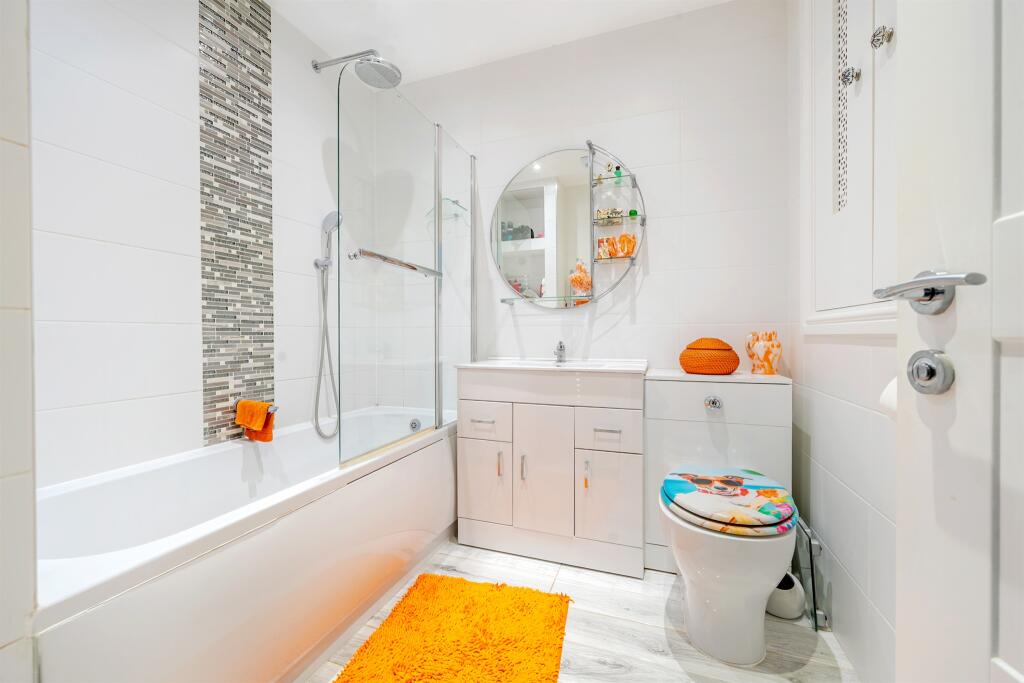 Additional image 12 of High Oaks, St. Albans