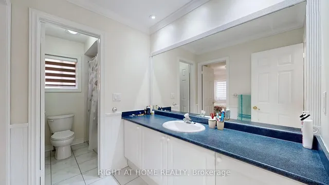 Additional image 32 of 588 Warhol Way