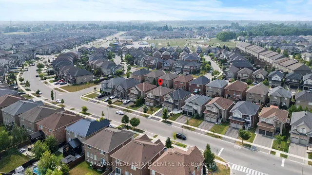 Additional image 36 of 135 Raymond Rd