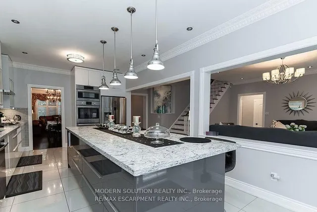 Additional image 9 of 4982 Maxine Pl