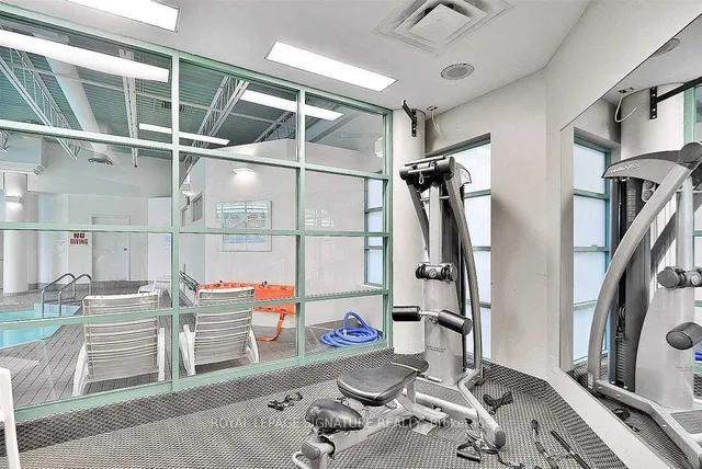 Additional image 17 of 4205 Shipp Dr Unit 1806