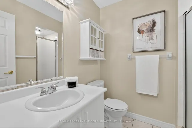 Additional image 21 of 810 Golf Links Rd Unit 2