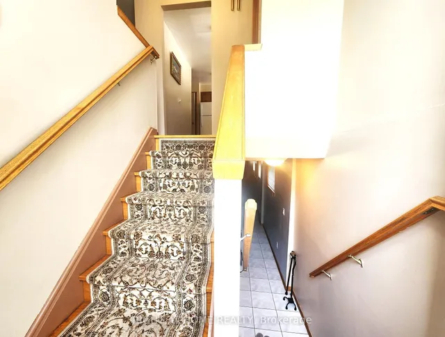 Additional image 4 of 627 Green Meadow Cres