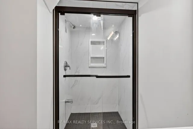 Additional image 34 of 18 Fishing Cres