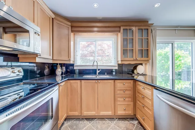 Additional image 16 of 1504 Caulder Dr