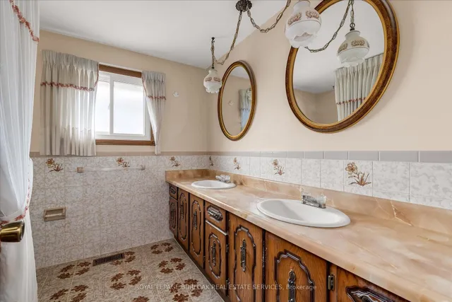 Additional image 16 of 120 Ravenbury Dr