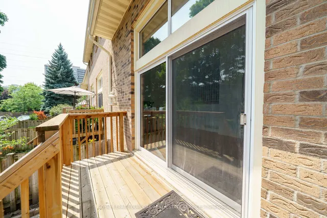 Additional image 39 of 1351 Ontario St Unit 13