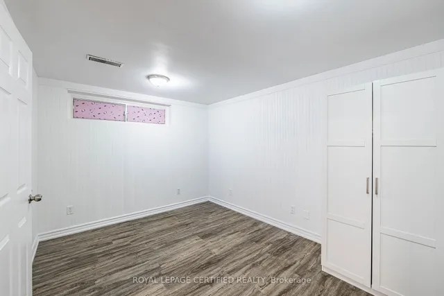 Additional image 32 of 125 Mcmurchy Ave