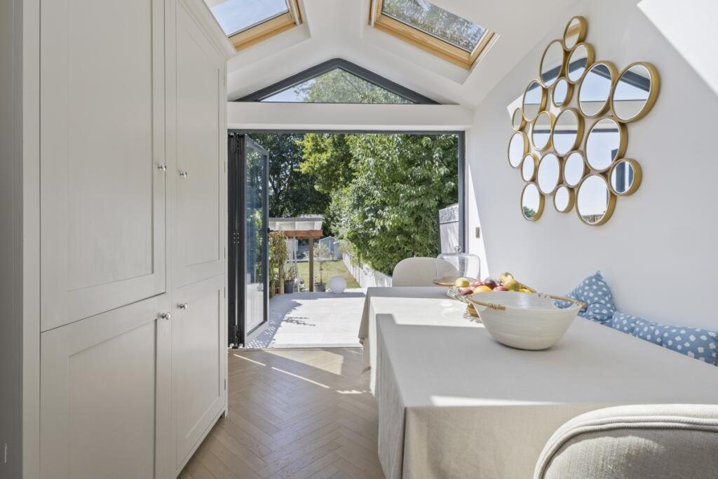 Additional image 20 of West Common Harpenden AL5