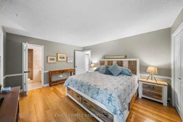 Additional image 19 of 11636 6th Line