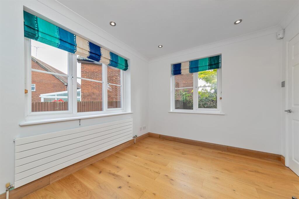 Additional image 4 of Belsize Close, St. Albans