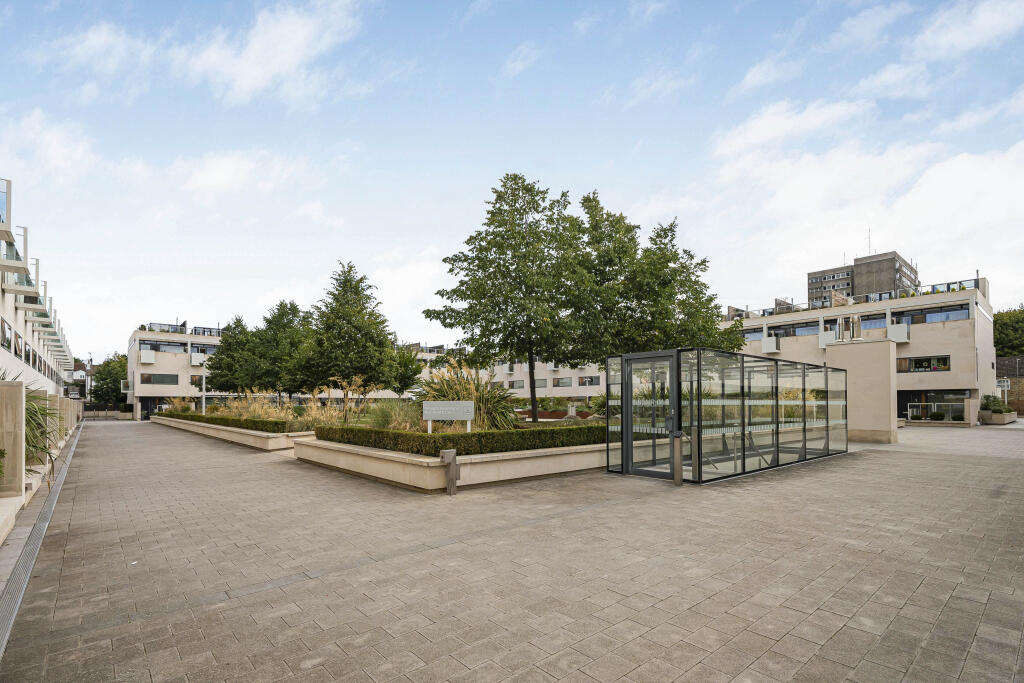 Additional image 23 of Gabriel Square, St. Albans, Hertfordshire, AL1