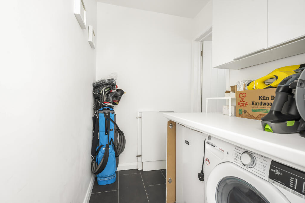 Additional image 19 of Parkfield, Markyate, St. Albans, AL3