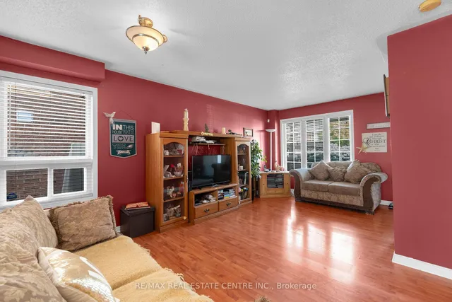 Additional image 6 of 140 Saintsbury Cres