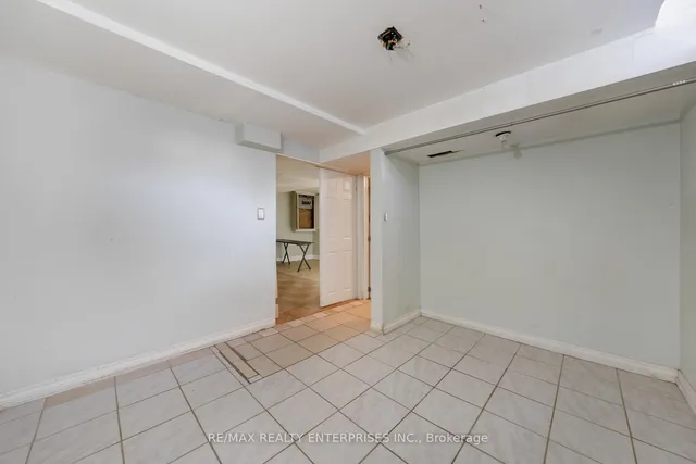 Additional image 30 of 6960 Cadiz Cres