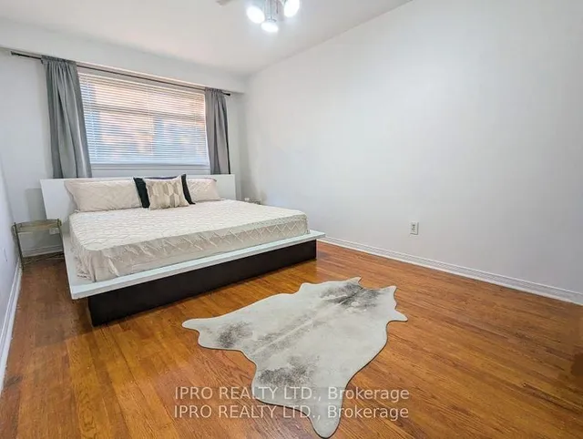 Additional image 13 of 52 Vodden Crt