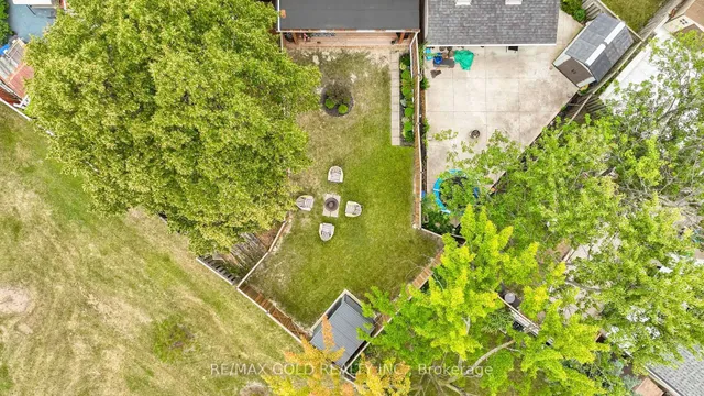 Additional image 43 of 11 Greenfield Sq