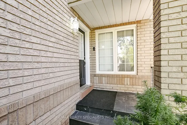 Additional image 3 of 7243 Frontier Rdge