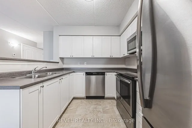 Additional image 7 of 1450 Main St Unit 106