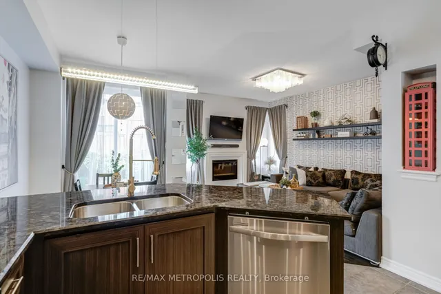 Additional image 18 of 21 Sky Harbour Dr