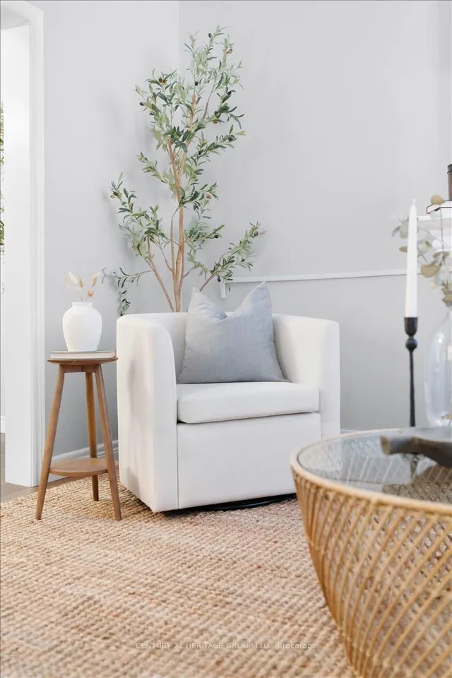 Additional image 3 of 263 Mary St