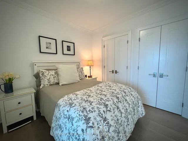 Additional image 26 of 2060 Lakeshore Rd Unit 405