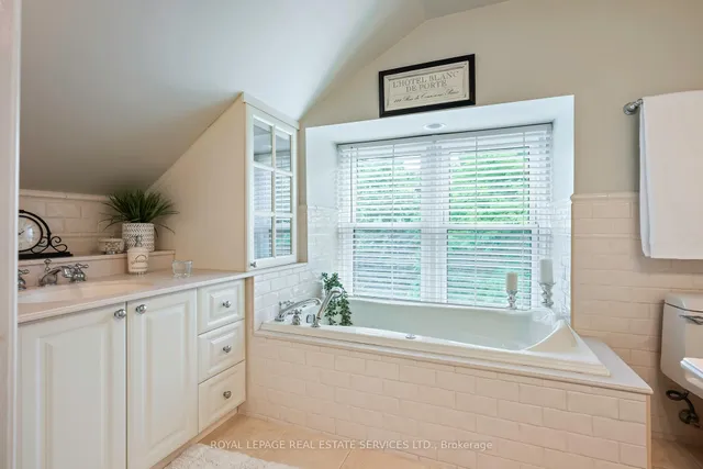 Additional image 26 of 127 Elizabeth St