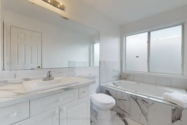 Additional image 23 of 6 Verona Dr