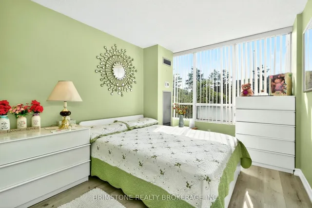 Additional image 34 of 26 Hanover Rd Unit 202