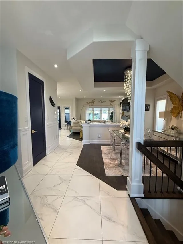 Additional image 4 of 11 Donatello Crt