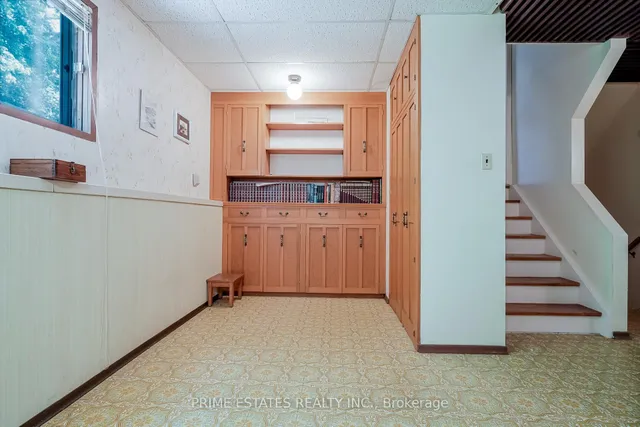 Additional image 22 of 2151 Falmouth Terr