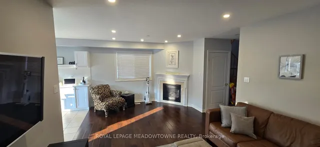 Additional image 6 of 345 Bussel Cres