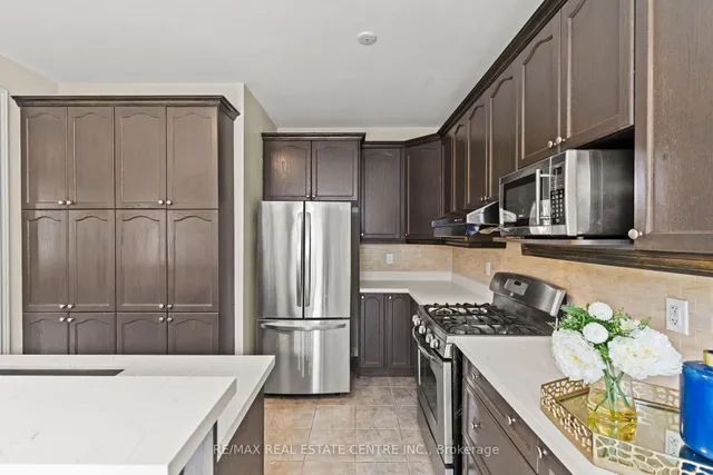 Additional image 8 of 135 Raymond Rd