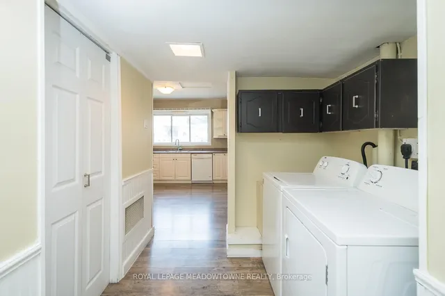 Additional image 5 of 99 Commercial St