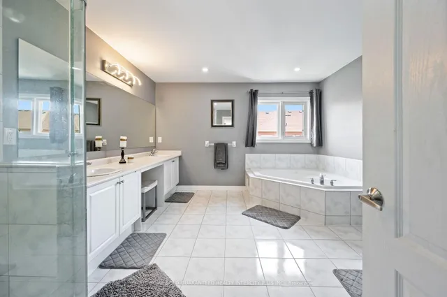 Additional image 23 of 11 Darren Rd