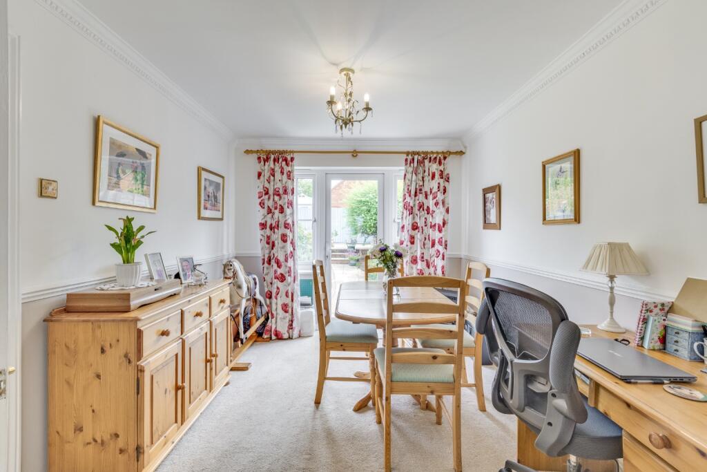 Additional image 17 of Welwyn Hall Gardens, Welwyn, Hertfordshire, AL6 9LF