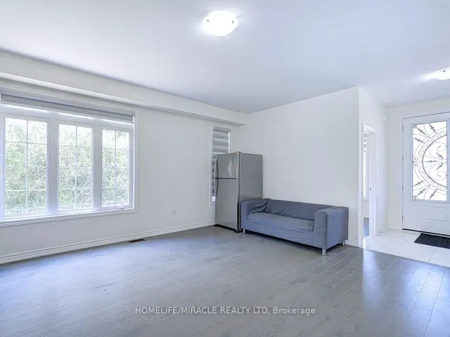 Additional image 7 of 8 Jenwood Cres