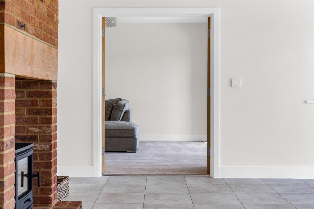 Additional image 9 of Rabley Heath Road, Welwyn