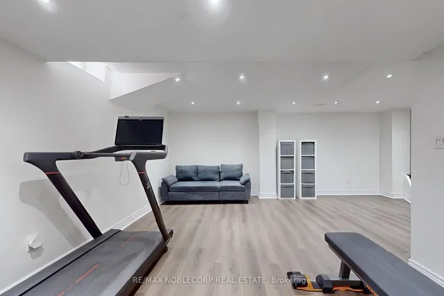 Additional image 36 of 130 Rockgarden Tr Unit 145