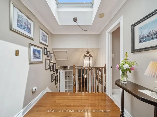 Additional image 19 of 18 Claypine Tr