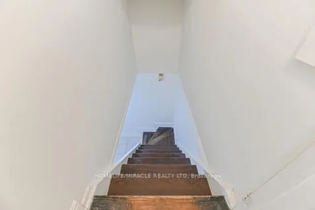 Additional image 22 of 6 Beechwood Cres