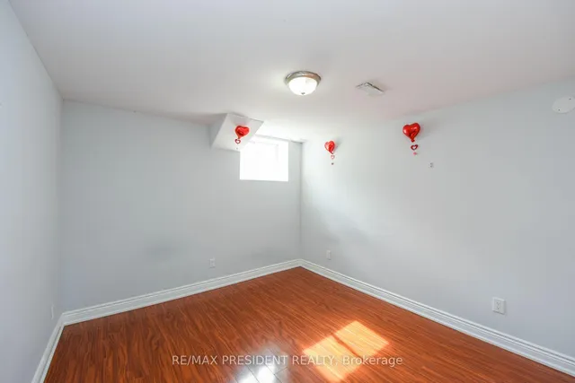 Additional image 40 of 39 Pantomine Blvd