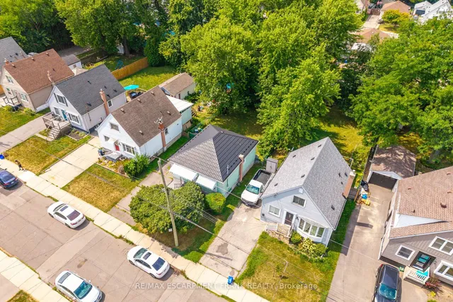 Additional image 48 of 218 East 27th St