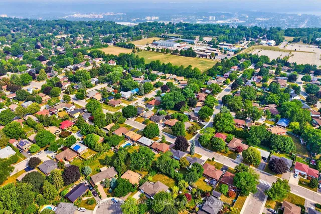 Additional image 37 of 171 Bendamere Ave